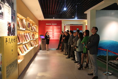 傳承紅色基因 凝聚奮進力量——銅川市直機關黨員干部參觀銅煤文化展并開展藝術交流活動